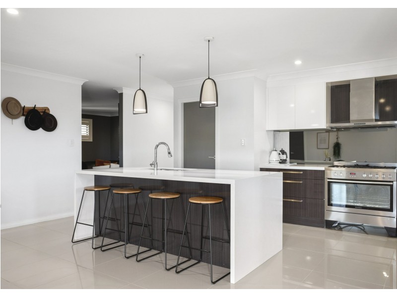 68 Forest Lane, Old Bar NSW 2430