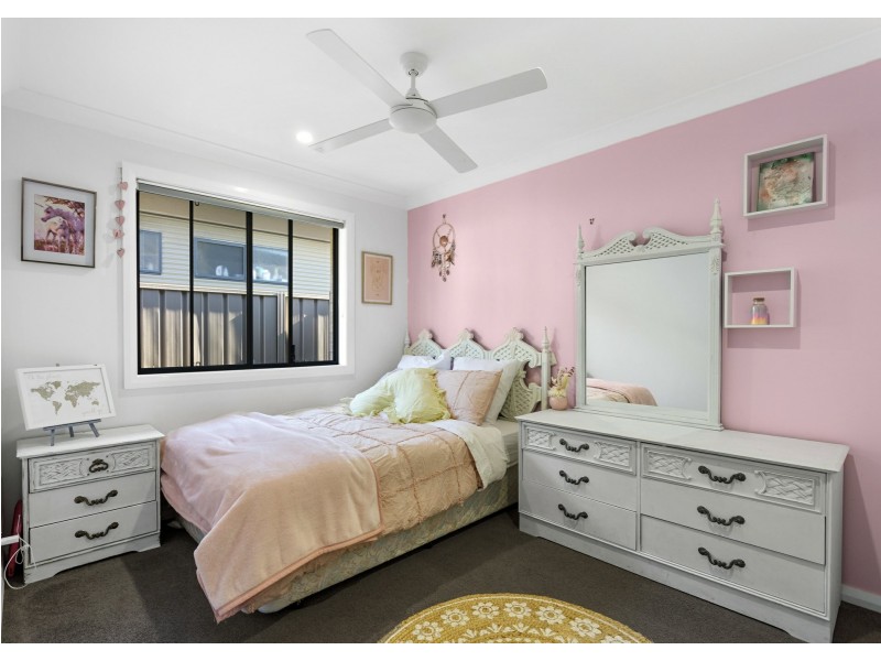 68 Forest Lane, Old Bar NSW 2430
