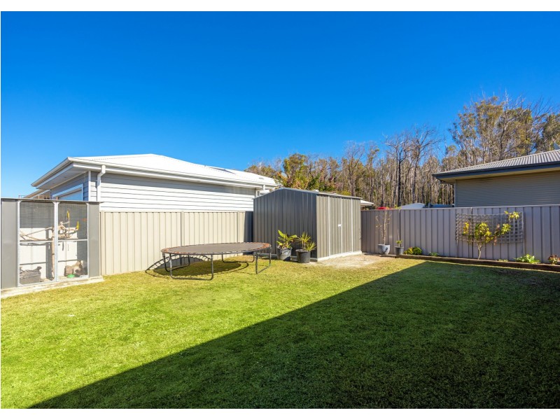 68 Forest Lane, Old Bar NSW 2430