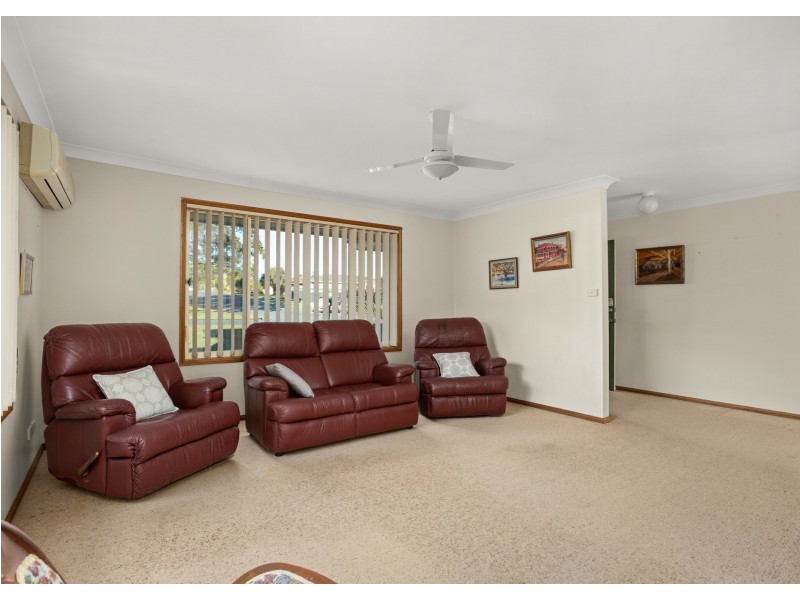 27A Molong Road, Old Bar NSW 2430