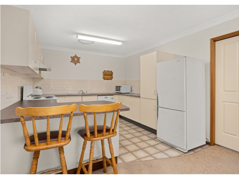 27A Molong Road, Old Bar NSW 2430