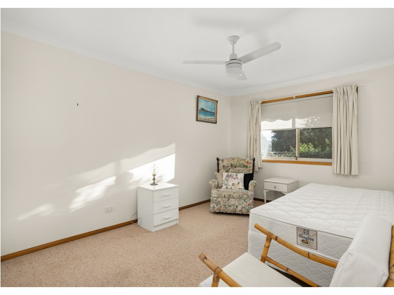 27A Molong Road, Old Bar NSW 2430
