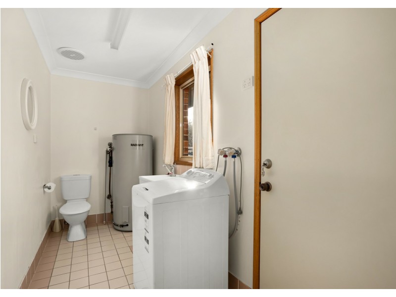 27A Molong Road, Old Bar NSW 2430