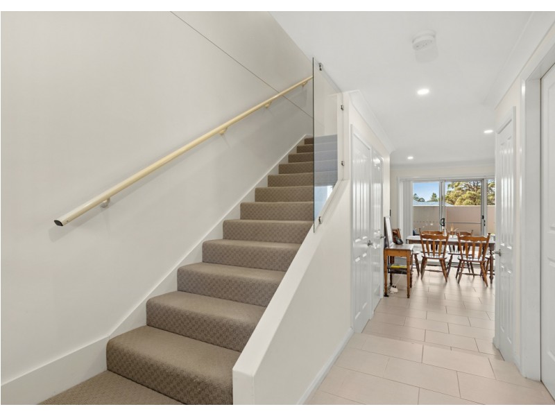 2/2 Mistral Place, Old Bar NSW 2430