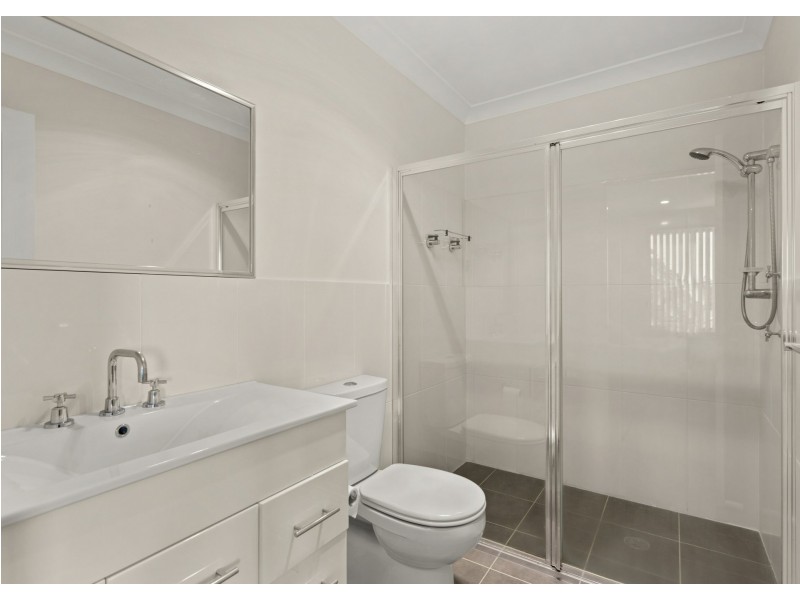 2/2 Mistral Place, Old Bar NSW 2430