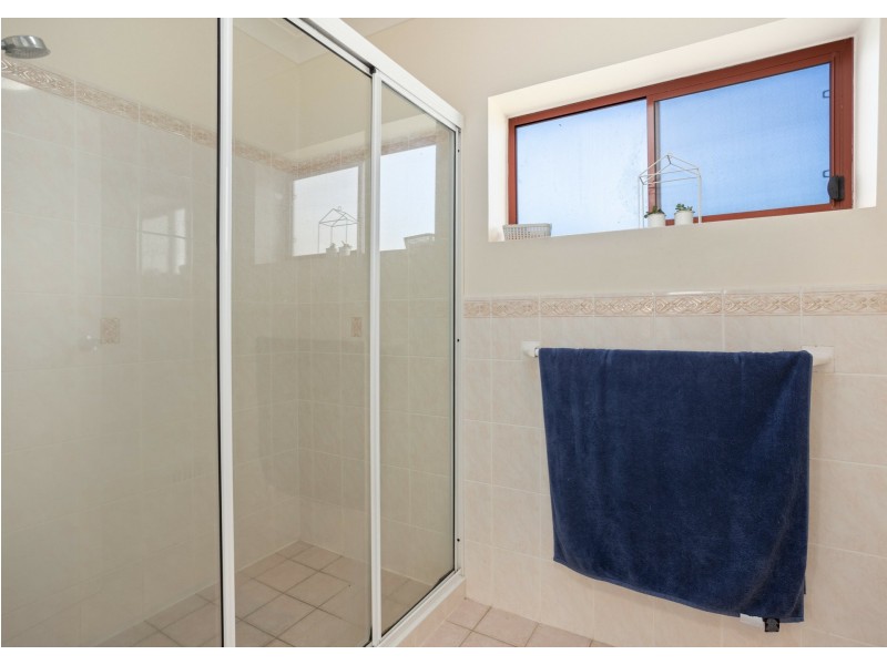5 Banyula Drive, Old Bar NSW 2430