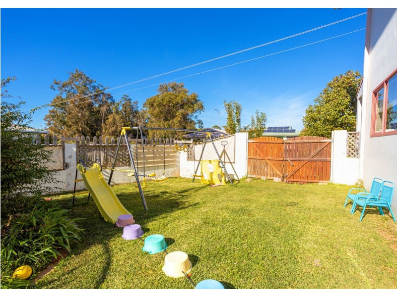 5 Banyula Drive, Old Bar NSW 2430