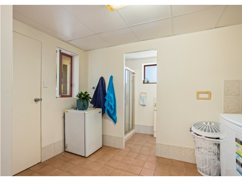 5 Banyula Drive, Old Bar NSW 2430