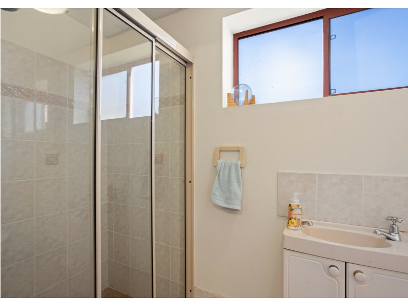 5 Banyula Drive, Old Bar NSW 2430