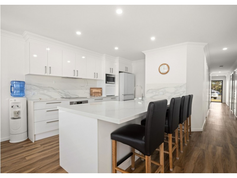 23 Bunyan Avenue, Old Bar NSW 2430