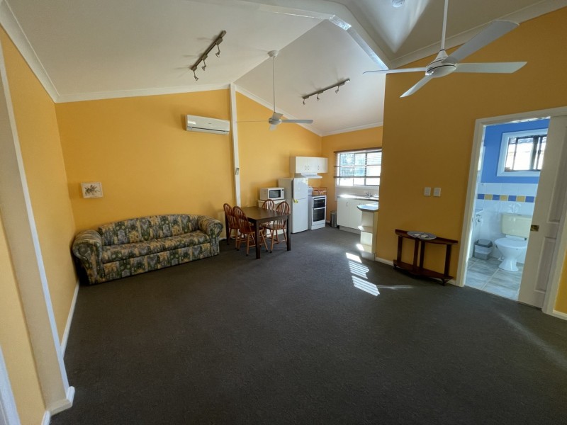 25A Bryan Street, Old Bar NSW 2430