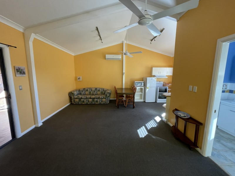 25A Bryan Street, Old Bar NSW 2430