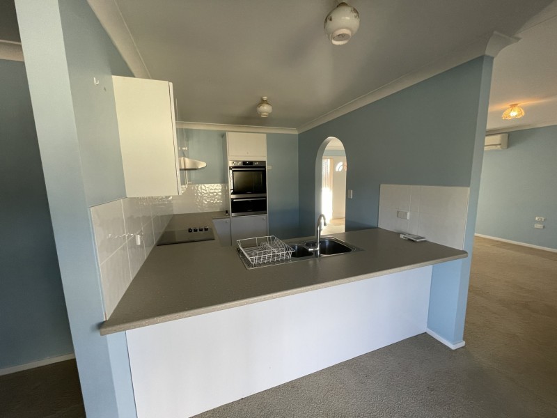 Unit 2/16 Leopardwood Street, Old Bar NSW 2430