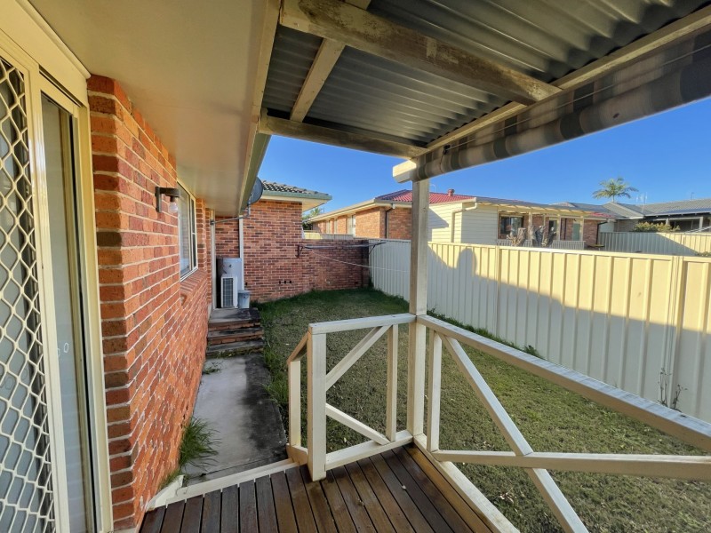 Unit 2/16 Leopardwood Street, Old Bar NSW 2430