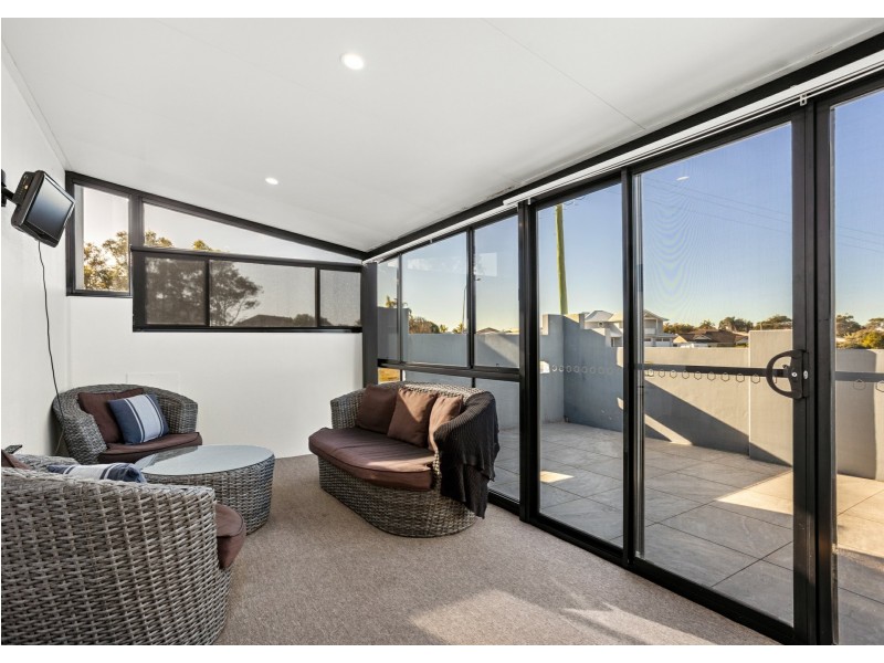 330 Saltwater Rd, Wallabi Point NSW 2430