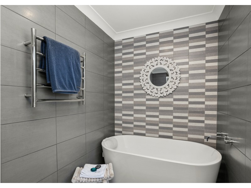 330 Saltwater Rd, Wallabi Point NSW 2430