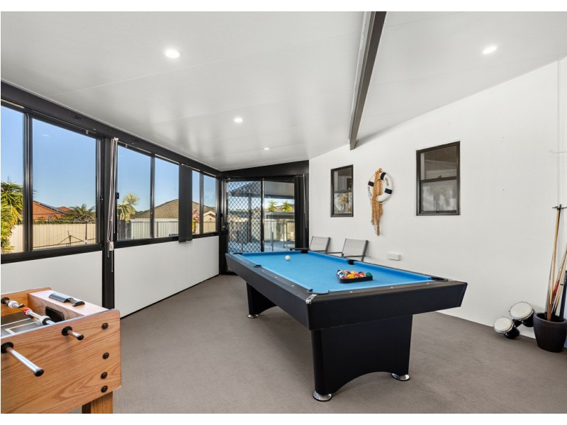 330 Saltwater Rd, Wallabi Point NSW 2430