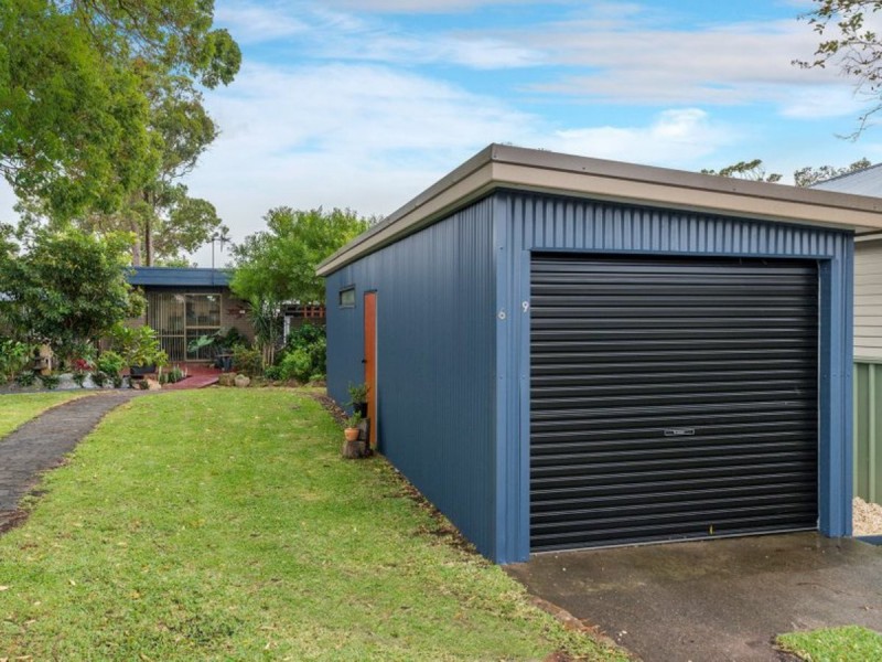 69 Old Bar Rd, Old Bar NSW 2430