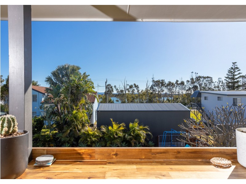 37 Manning Street, Manning Point NSW 2430