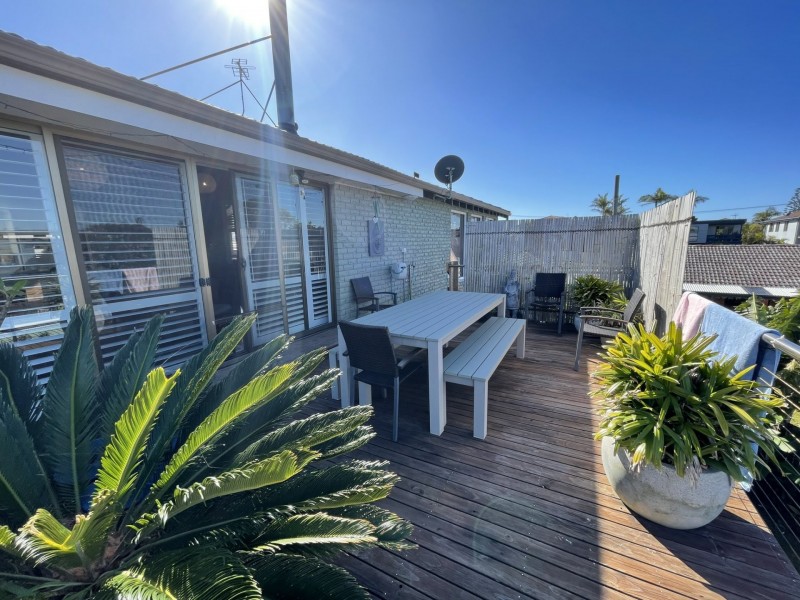 6 Pacific Street, Wallabi Point NSW 2430