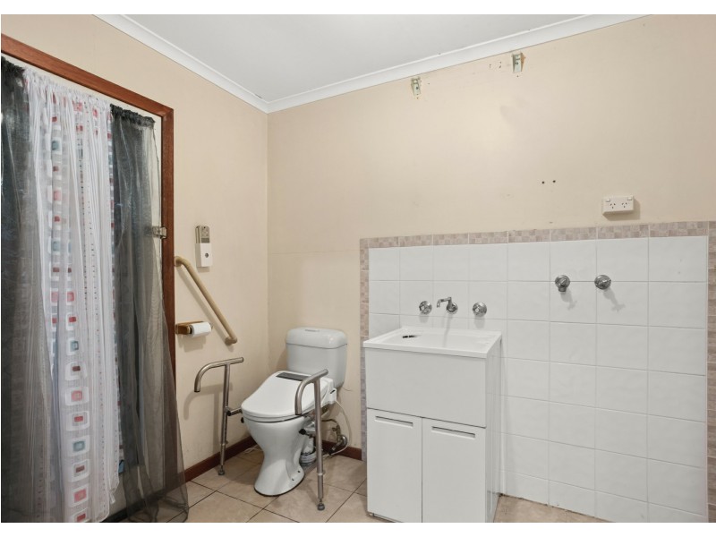 14 Cowper Street, Taree NSW 2430