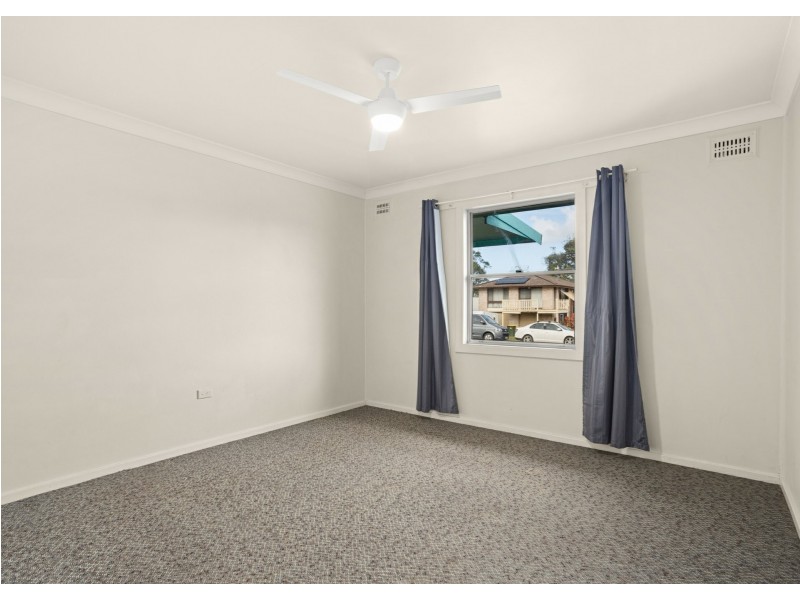 43 Smith Street, Old Bar NSW 2430