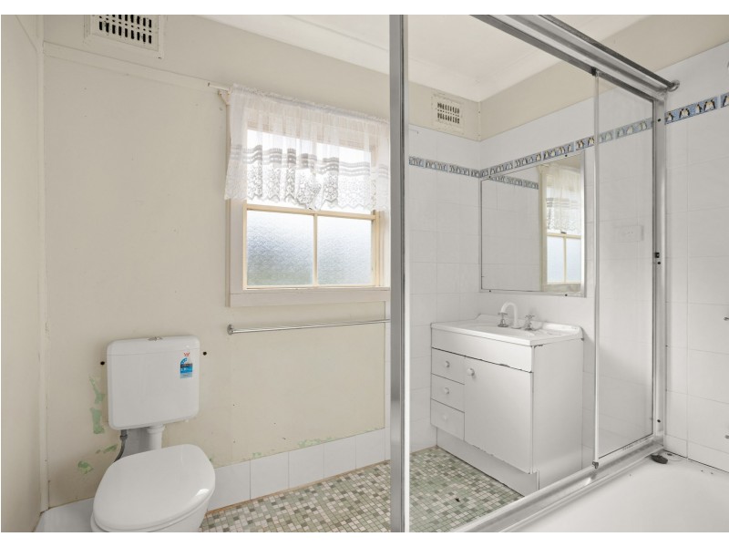 43 Smith Street, Old Bar NSW 2430