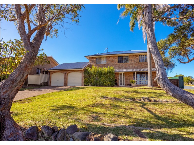 28 Molong Road, Old Bar NSW 2430