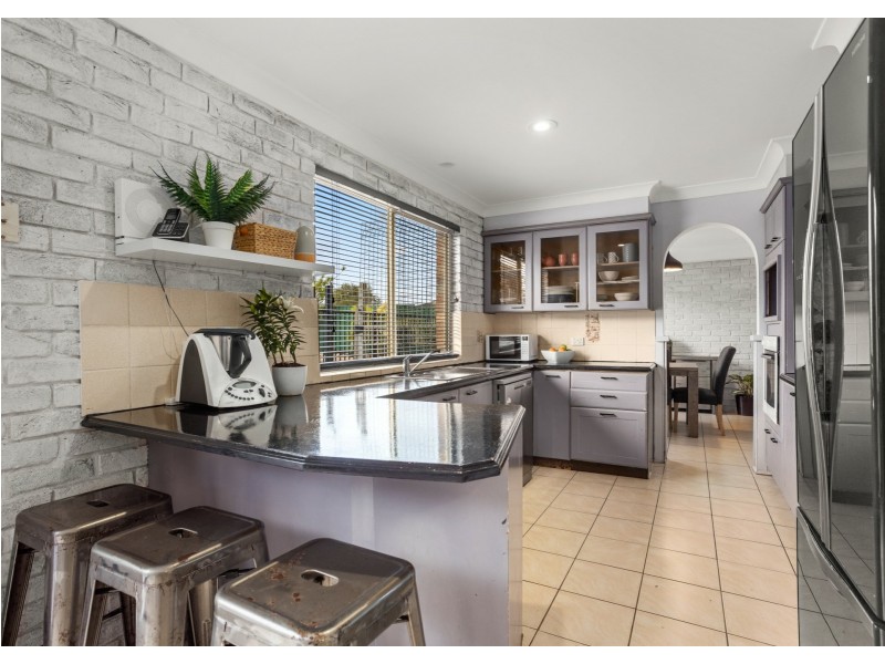 28 Molong Road, Old Bar NSW 2430