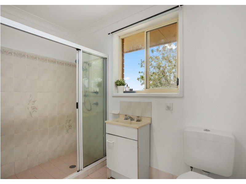 28 Molong Road, Old Bar NSW 2430