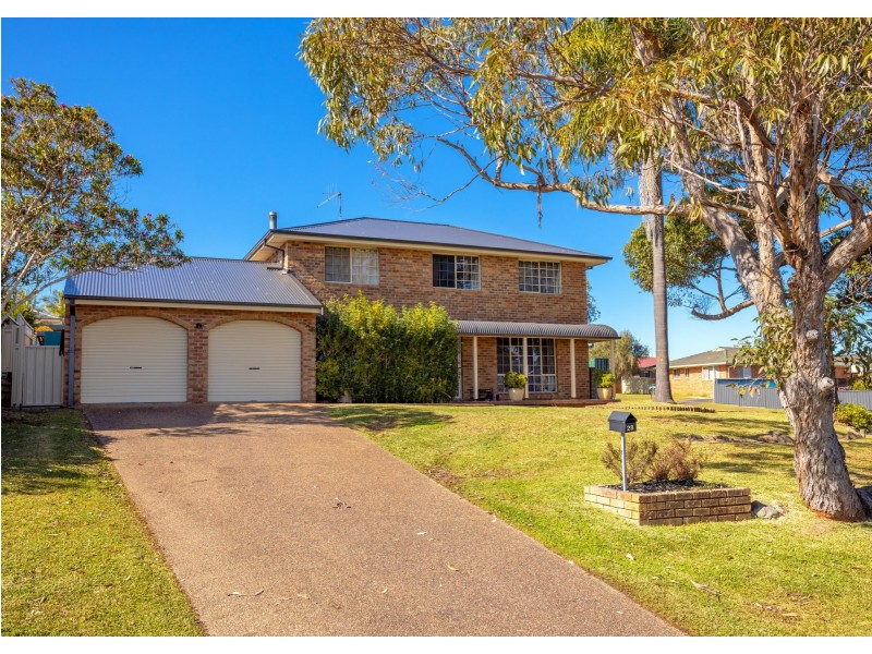 28 Molong Road, Old Bar NSW 2430