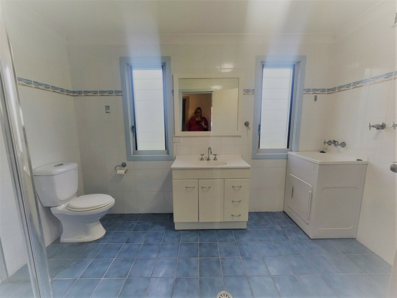 21 Bryan Street, Old Bar NSW 2430