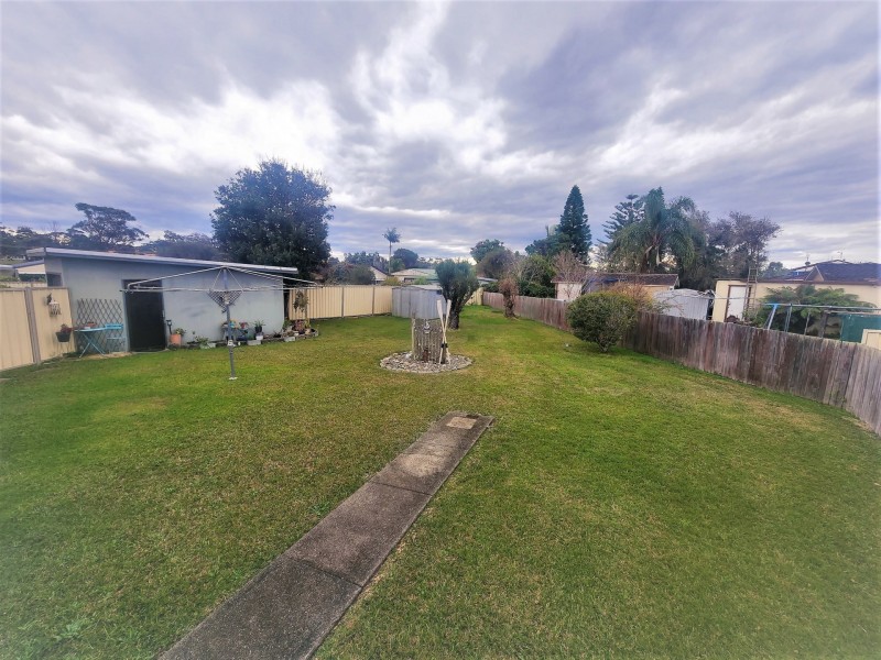 21 Bryan Street, Old Bar NSW 2430