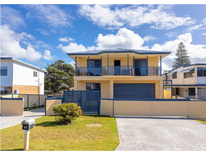 17 Manning Street, Manning Point NSW 2430