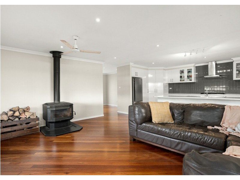 13 Banyula Drive, Old Bar NSW 2430