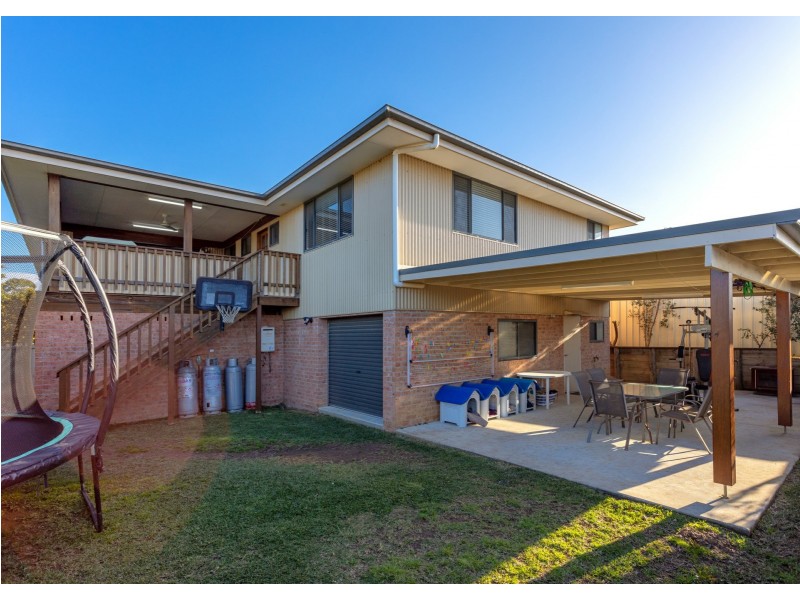 13 Banyula Drive, Old Bar NSW 2430