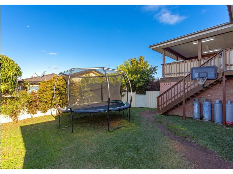 13 Banyula Drive, Old Bar NSW 2430
