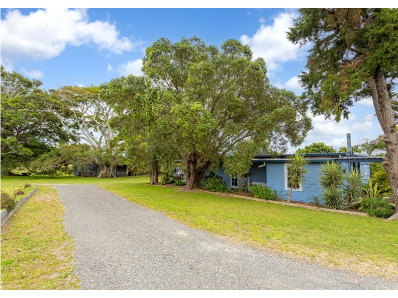 187 Sandridge Road, Mitchells Island NSW 2430