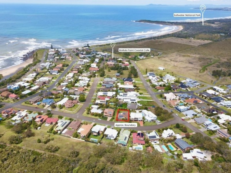 20 Beach Street, Wallabi Point NSW 2430