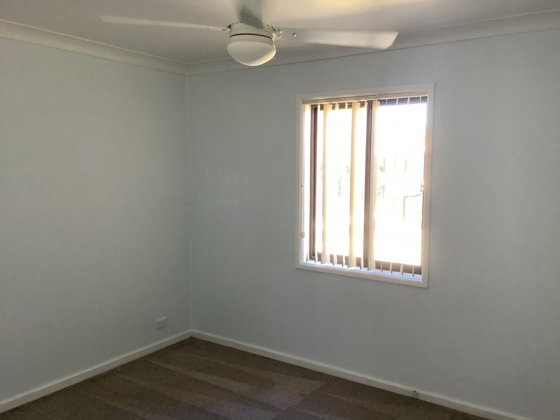17 Old Bar Road, Old Bar NSW 2430