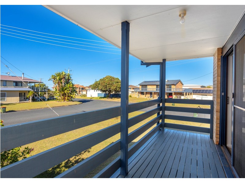 Unit 3/47-49 Hall Street, Old Bar NSW 2430