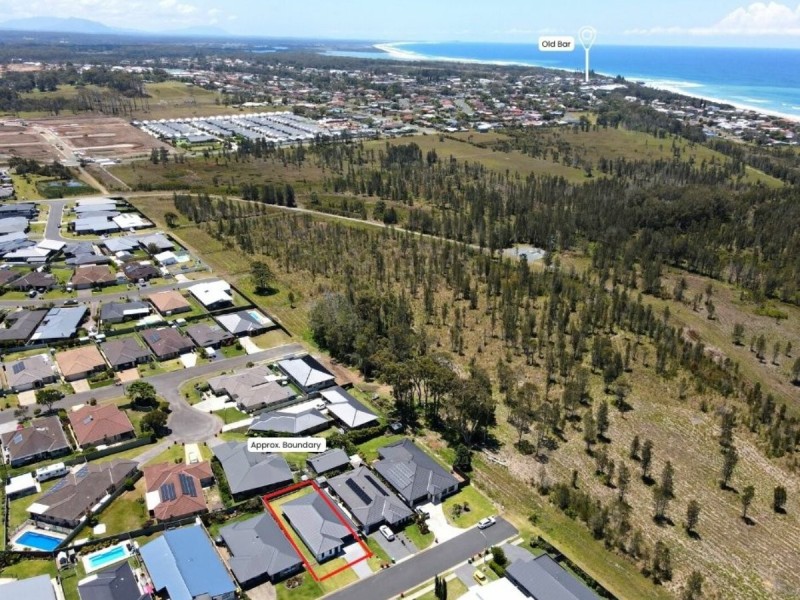 14 Trevally Avenue, Old Bar NSW 2430