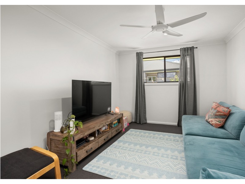 14 Trevally Avenue, Old Bar NSW 2430