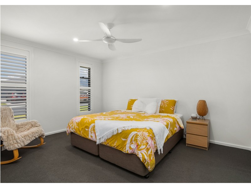 14 Trevally Avenue, Old Bar NSW 2430