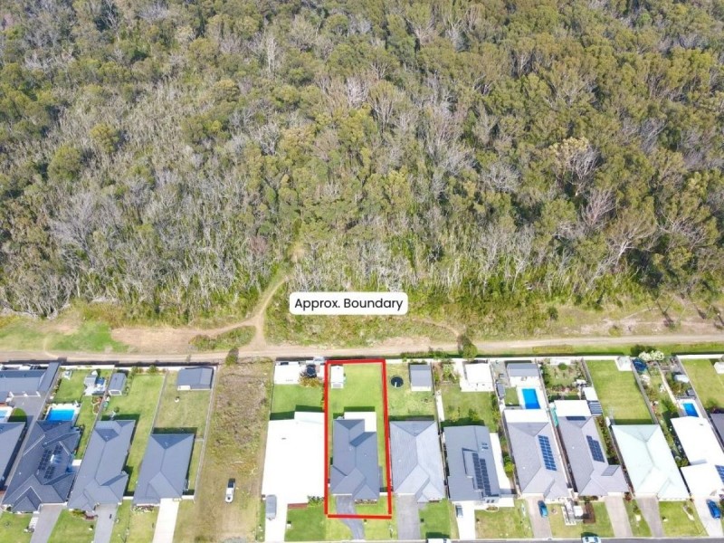 71 Albatross Way, Old Bar NSW 2430