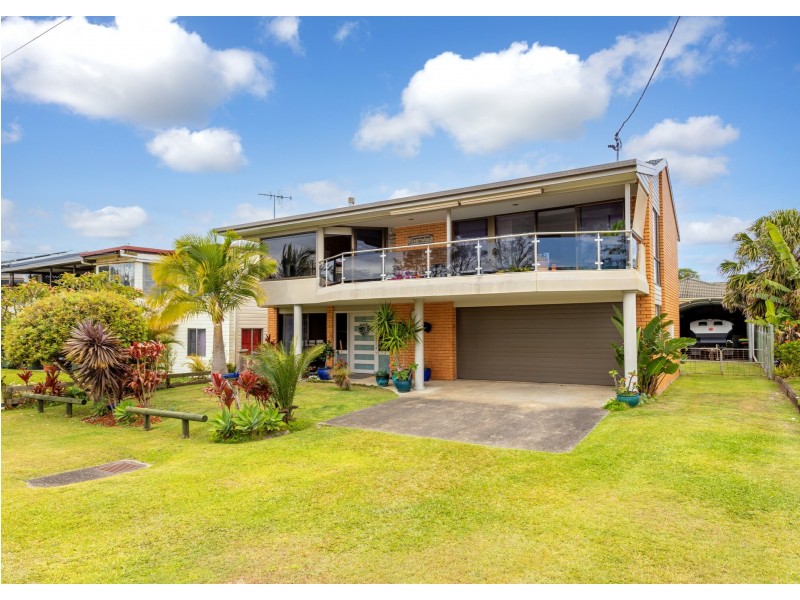 57 Main Street, Manning Point NSW 2430
