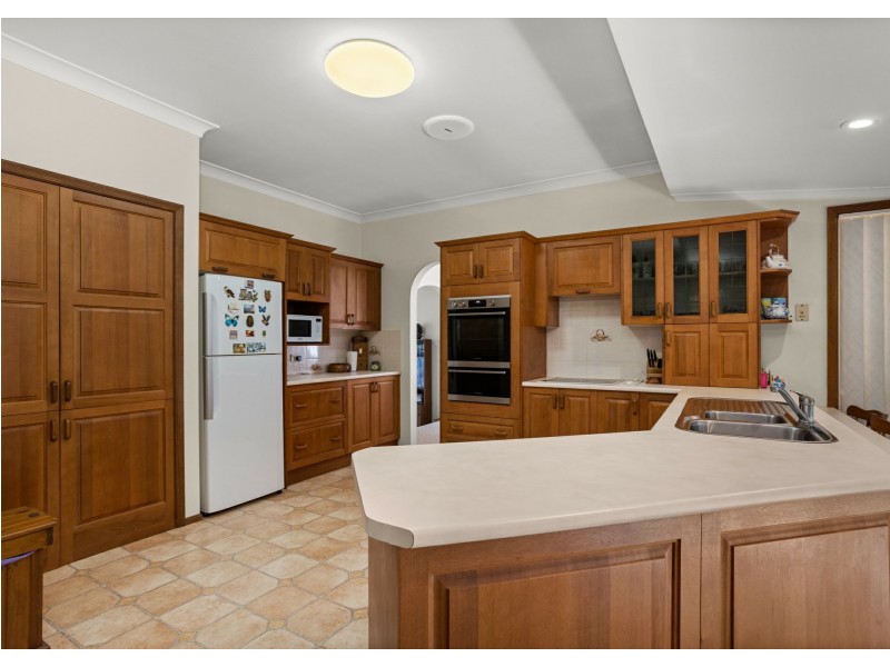 15 Old Bar Road, Old Bar NSW 2430