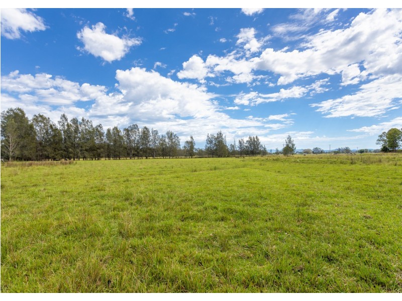 67 Riverview Road, Mitchells Island NSW 2430