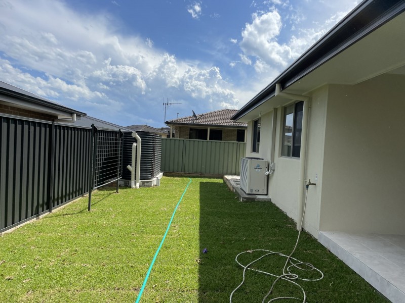 9 Mackerel Way, Old Bar NSW 2430