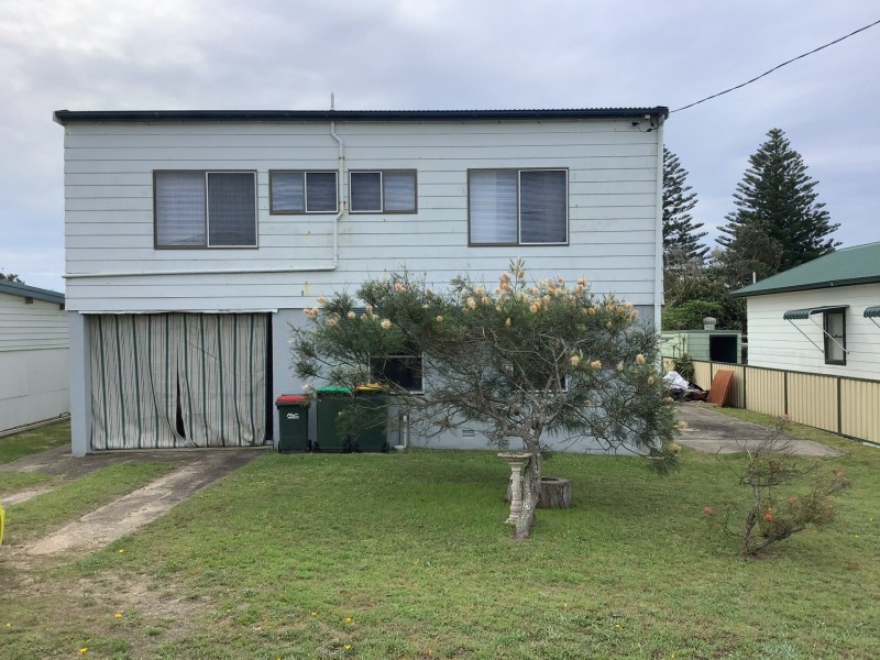 23 Manning Street, Manning Point NSW 2430